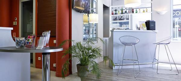 Hôtel Kyriad Lyon Croix Rousse
