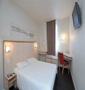 Hôtel Kyriad Lyon Croix Rousse