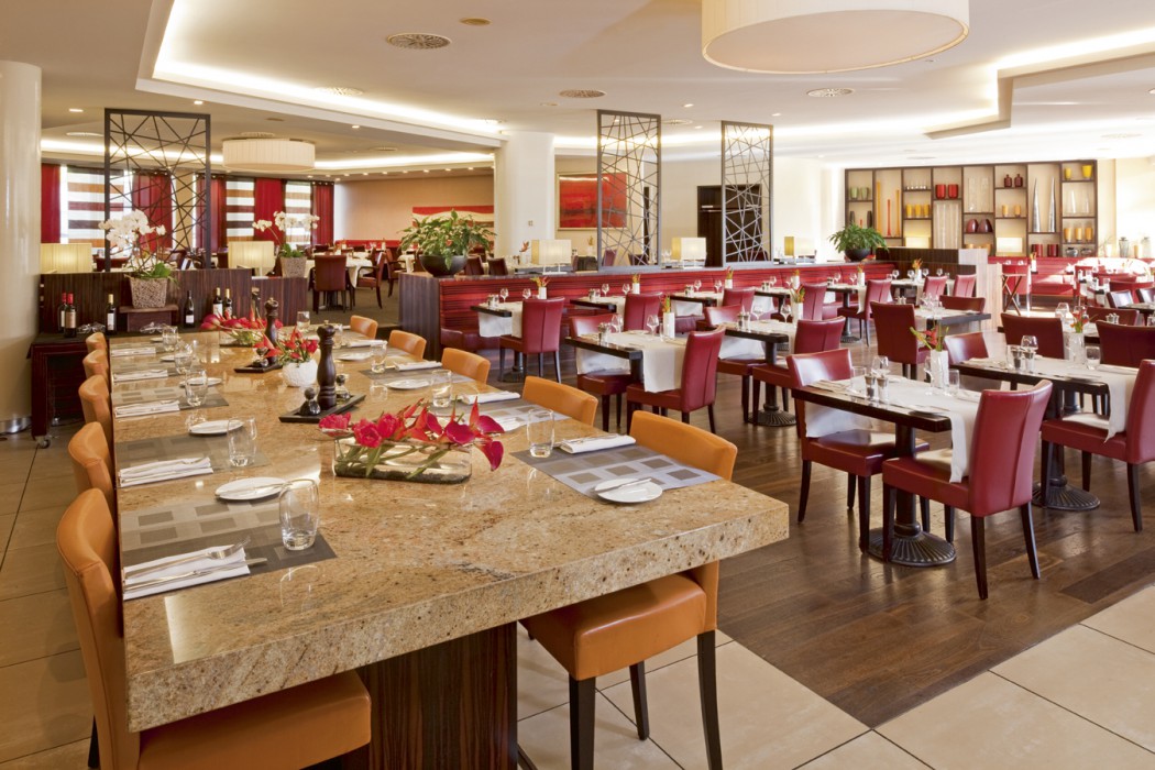 Mövenpick Hotel & Casino Geneva