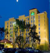La Quinta Inn & Suites San Antonio Medical Ctr. NW