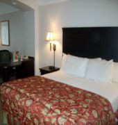 La Quinta Inn & Suites Latham Albany Airport