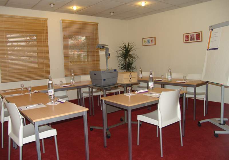 Hôtel Kyriad Paris Sud - Porte D'Ivry