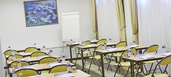 Hôtel Kyriad Paris Sud - Arcueil Cachan