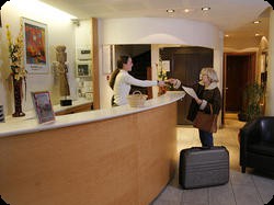 Inter-Hôtel Le Bristol
