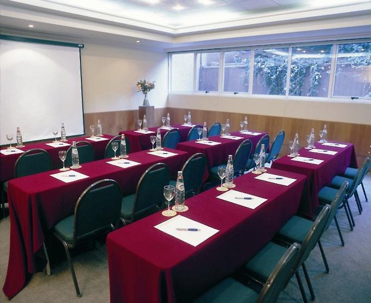 Nh Ciudad De Santiago Hotel