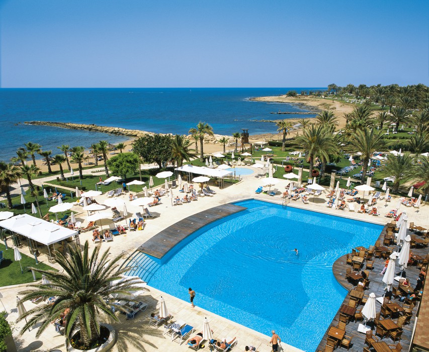 LOUIS LEDRA BEACH HOTEL