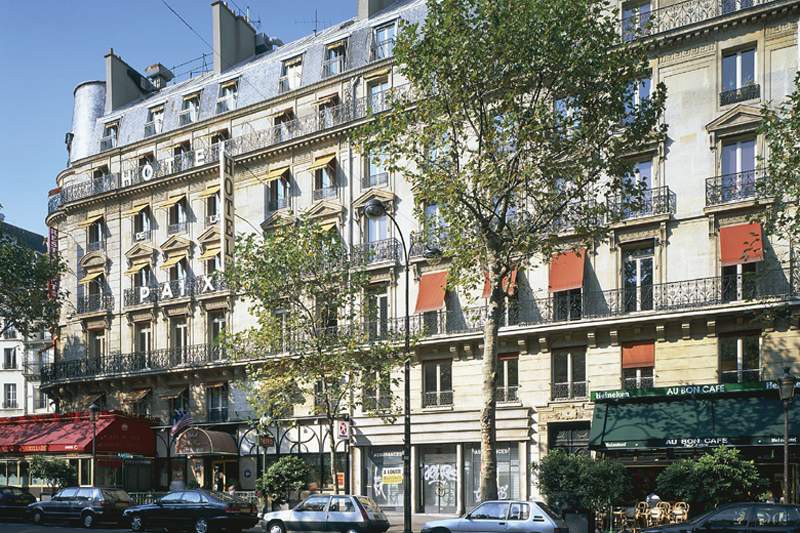 Hotel Paix Republique Paris