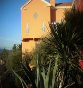 Mandarina Hotel