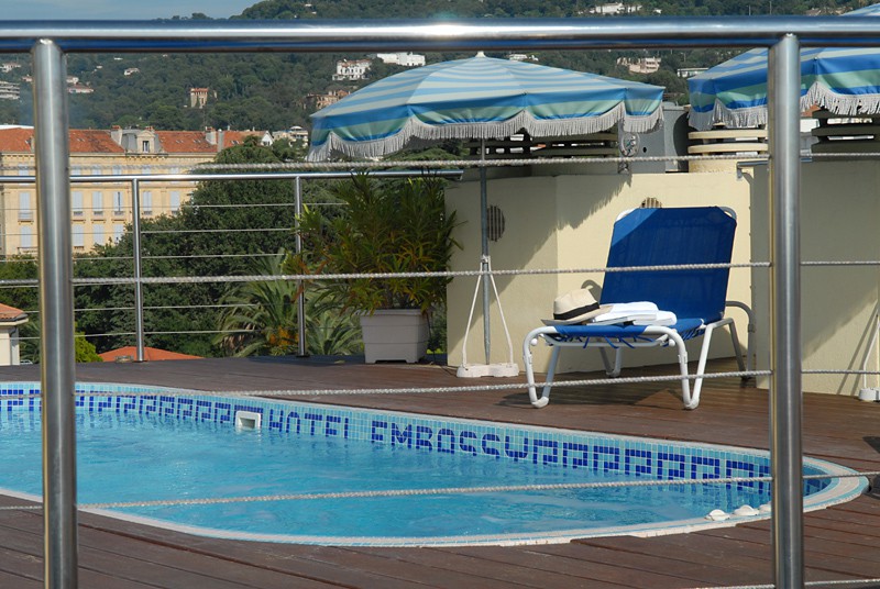 Hotel Embassy