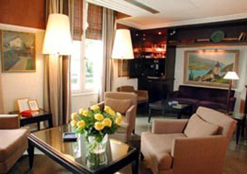 HOTEL DE LA JATTE PARIS NEUILLY