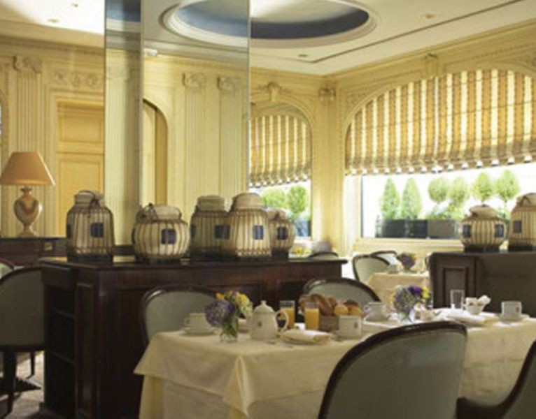 Hotel Royal Saint Honoré Paris