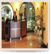 Le Phenix Hotel