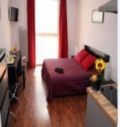 Quality Suites Victoria Garden