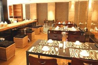 Promenade Bh Platinum