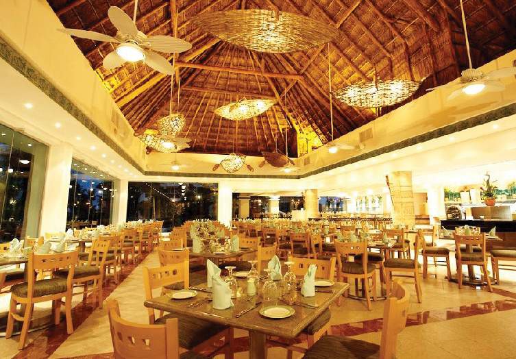 Grand Park Royal Cozumel