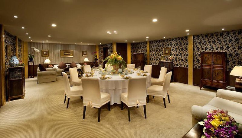 Sunworld Dynasty Hotel
