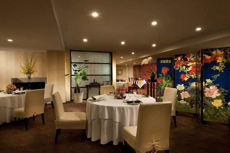 Sunworld Dynasty Hotel