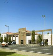 Salles Hotel Aeroport de Girona