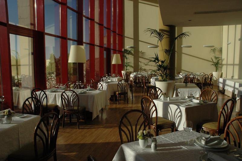 Tryp Coimbra Hotel