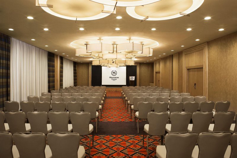 Sheraton Poznan Hotel