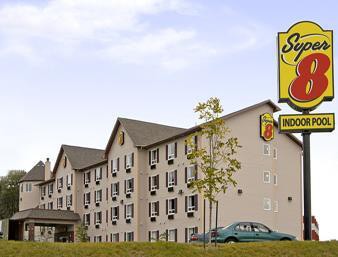 Super 8 by Wyndham St Johns