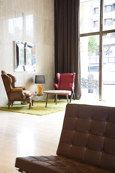 UR Palacio Avenida