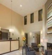 Super 8 by Wyndham Lachenaie/Terrebonne