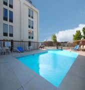 New Victorian Inn & Suites