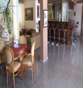 Valana Hotel Apartment