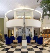 Crowne Plaza Fort Myers At Bell Tower Shops