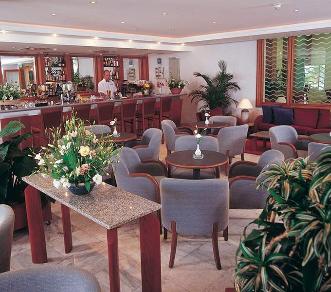 Cynthiana Beach Hotel