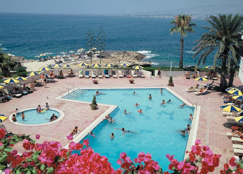 Cynthiana Beach Hotel