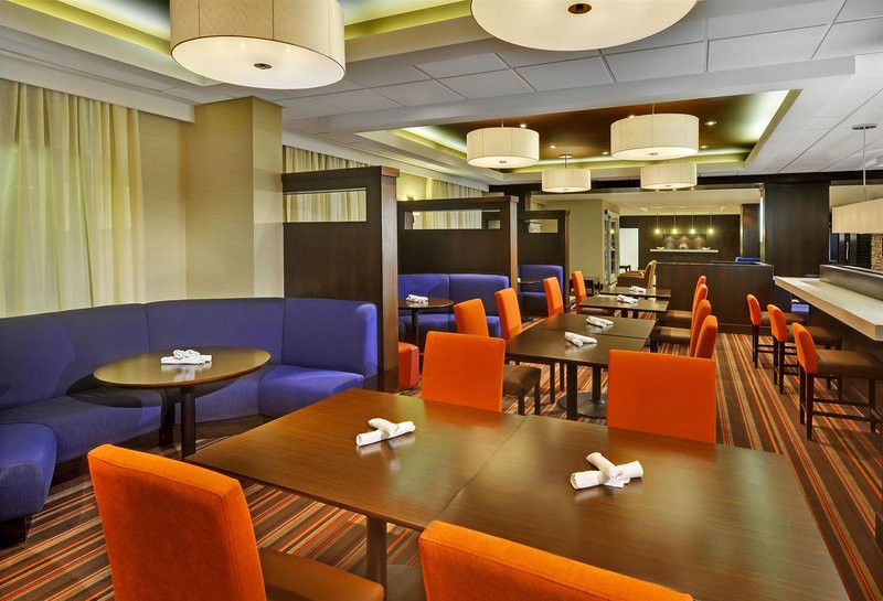 Four Points by Sheraton Toronto Mississauga