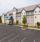 Hawthorn Suites By Wyndham Franklin/Milford Area