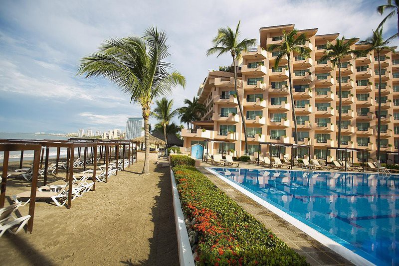 Crown Paradise Golden Hotel