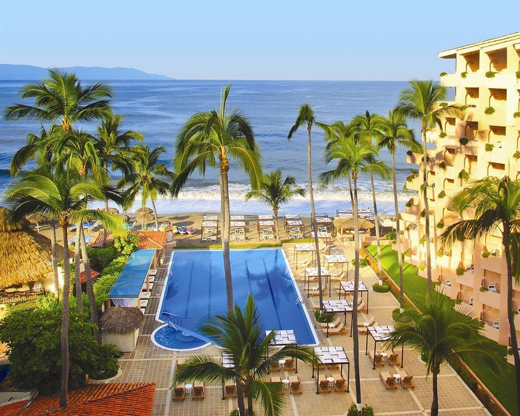 Crown Paradise Golden Hotel