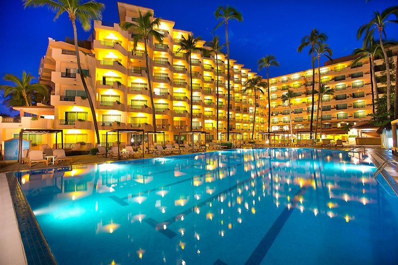 Crown Paradise Golden Hotel