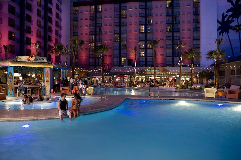 Hooters Casino Hotel