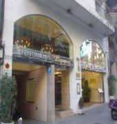 Apartaments Hispanos 7 Suiza