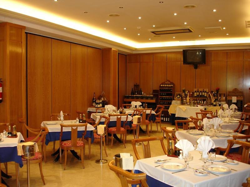 Hotel Avenida de España