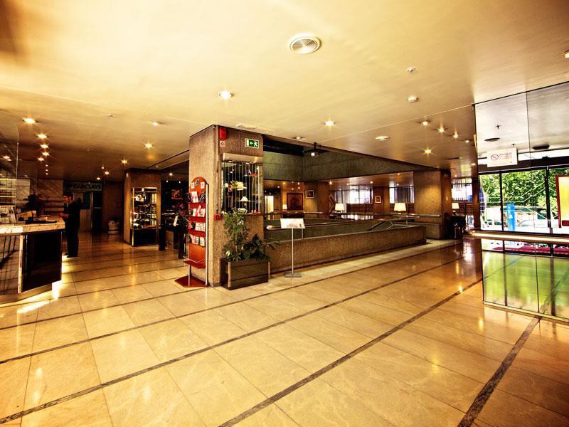 Apartamentos Eurobuilding 2