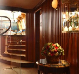 Le Bristol Paris