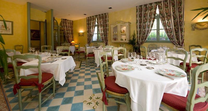 Hôtel L'Aréna