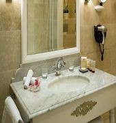 Hotel Le Royal Lyon MGallery by Sofitel
