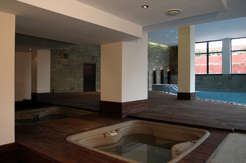 Royal Towers Apartment