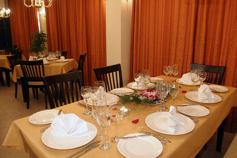Royal Towers Apartment
