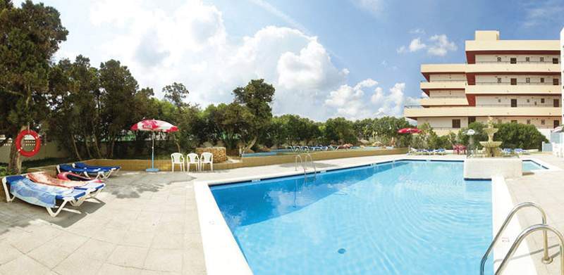 Arcomar Apartments