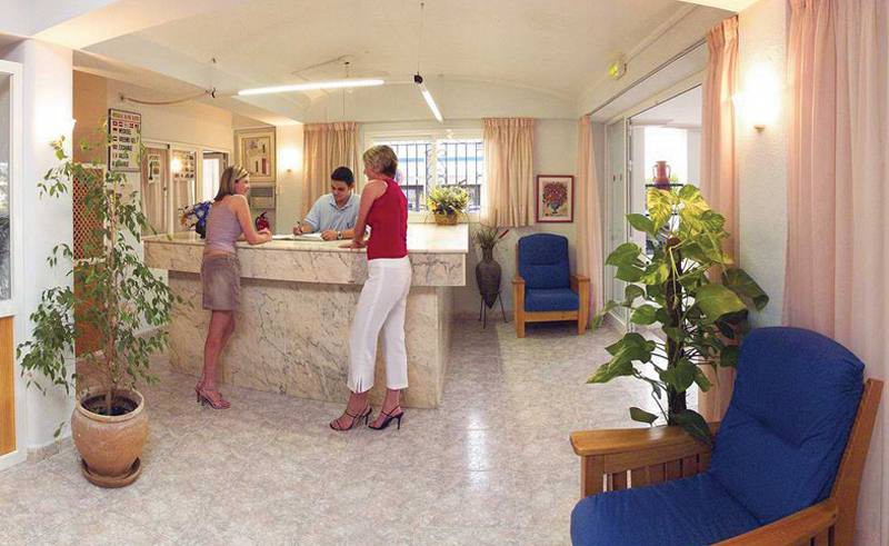 Hotel Apartamentos Del Mar
