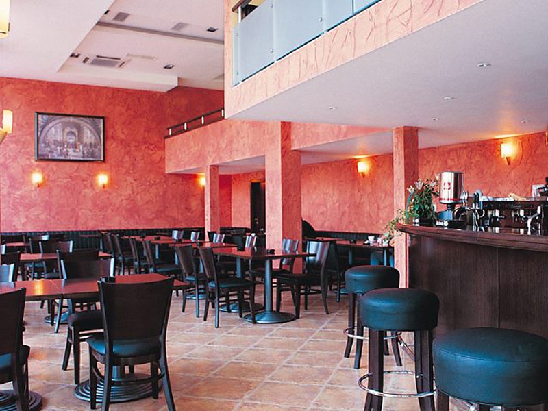 Hotel "Lion"