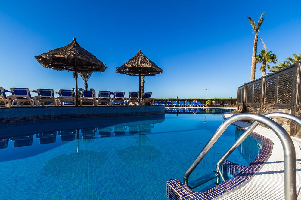 Hotel BlueBay Beach Club